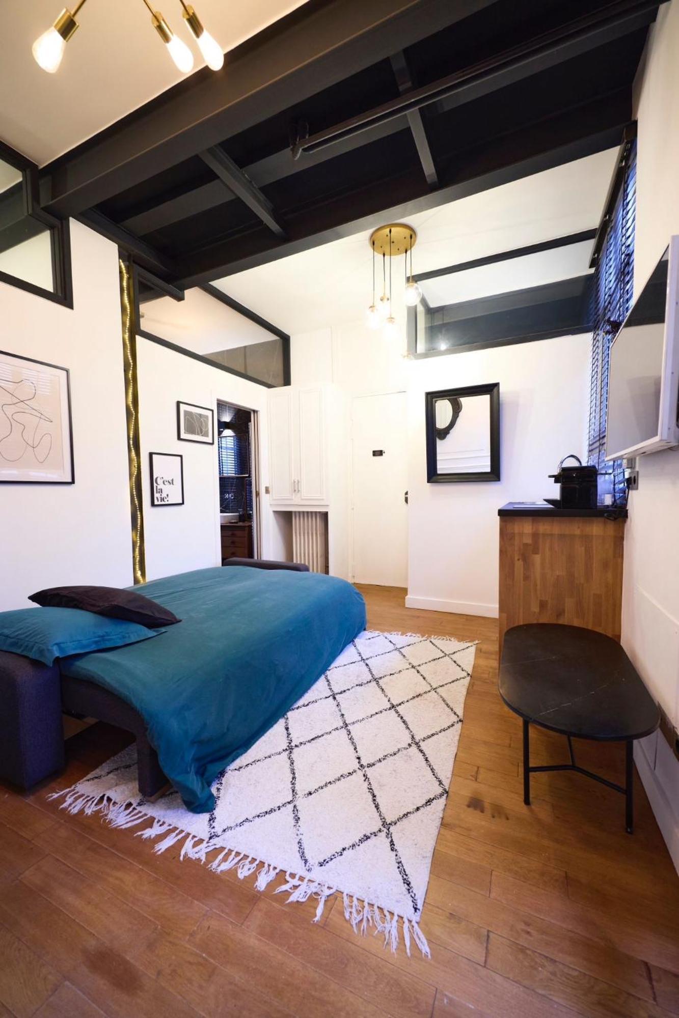 Un Studio Cosy Au Coeur De Paris 17 Batignolles , Monceau エクステリア 写真