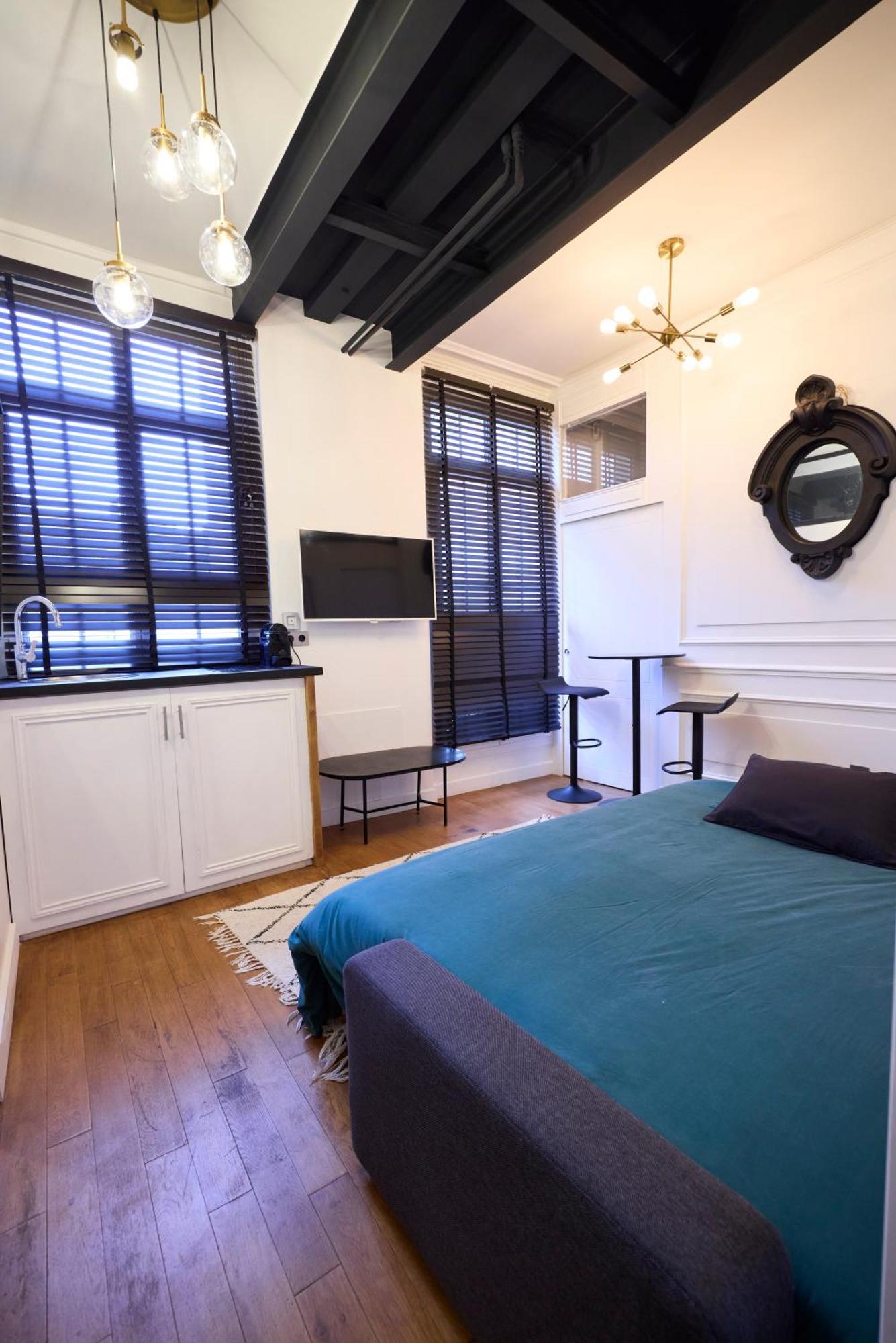 Un Studio Cosy Au Coeur De Paris 17 Batignolles , Monceau エクステリア 写真