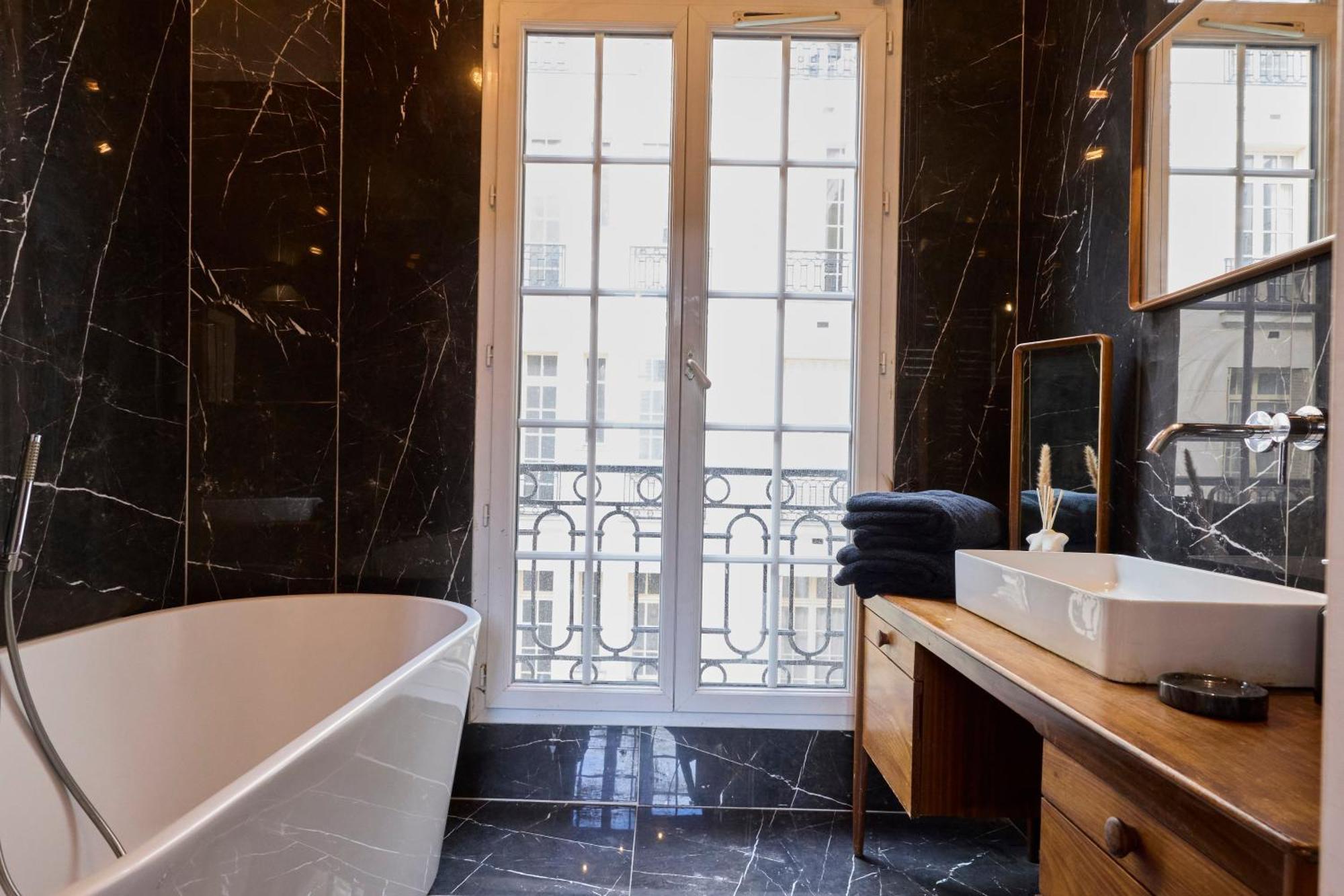 Un Studio Cosy Au Coeur De Paris 17 Batignolles , Monceau エクステリア 写真